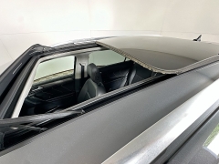 Used 2022  Volkswagen Tiguan 2&period;0T SE 4MOTION at Graham Auto Mall near Mansfield&comma; OH