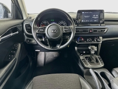 Used 2021  Kia Seltos 4d SUV AWD S at Graham Auto Mall near Mansfield&comma; OH