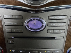 Used 2015  INFINITI QX80 4d SUV AWD at Graham Auto Mall near Mansfield, OH