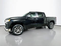 Used 2022  Chevrolet Silverado 1500 4WD Crew Cab 147" LT w&sol;2FL at Graham Auto Mall near Mansfield&comma; OH