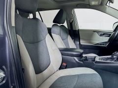 Used 2019  Toyota RAV4 4d SUV AWD XLE at Dutro Auto near Zanesville, OH