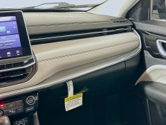 Used 2022  Jeep Compass Limited 4x4 at Graham Auto Mall near Mansfield, OH