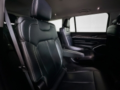 Used 2023  Jeep Grand Cherokee L Limited 4x4 at Dutro Auto near Zanesville&comma; OH