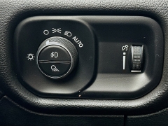 Used 2022  Ram 1500 4WD Big Horn Crew Cab 6'4" Box Lvl 2 at Dutro Auto near Zanesville, OH