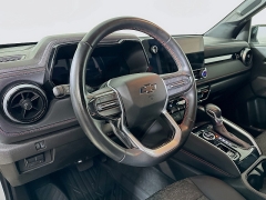 Used 2023  Chevrolet Colorado 4WD Crew Cab Z71 at Dutro Auto near Zanesville&comma; OH