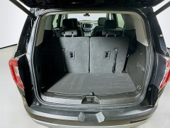 Used 2023  GMC Acadia AWD 4dr SLE at Graham Auto Mall near Mansfield, OH