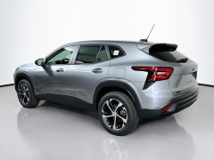 New 2026  Chevrolet Trax FWD 4dr 1RS at Dutro Auto near Zanesville&comma; OH