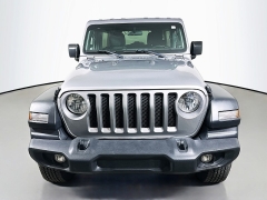 Used 2020  Jeep Wrangler Unlimited 4d SUV 4WD Sport S at Graham Auto Mall near Mansfield, OH