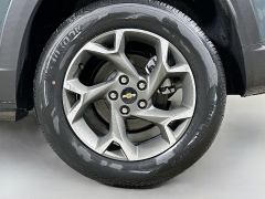 New 2026  Chevrolet Trax FWD 4dr LT at Graham Auto Mall near Mansfield&comma; OH