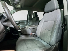 Used 2019  Chevrolet Silverado 1500 4WD Crew Cab RST at Dutro Auto near Zanesville&comma; OH