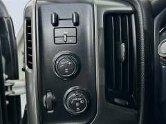 Used 2018  Chevrolet Silverado 1500 4WD Crew Cab LT Z71 at Dutro Auto near Zanesville&comma; OH