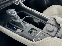 Used 2024  Toyota Grand Highlander Limited AWD at Dutro Auto near Zanesville&comma; OH