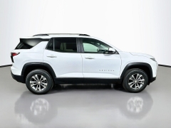 New 2027  Chevrolet Equinox AWD 4dr LT w&sol;2LT at Graham Auto Mall near Mansfield&comma; OH