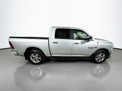 Used 2017  Ram 1500 4WD Crew Cab Big Horn at Dutro Auto near Zanesville&comma; OH