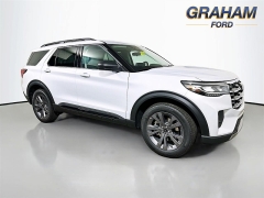 New 2026  Ford Explorer Active w&sol;200A Pkg 4WD at Dutro Auto near Zanesville&comma; OH