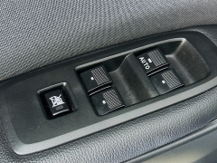 Used 2023  Ford Ranger XLT 4WD SuperCrew 5' Box at Dutro Auto near Zanesville&comma; OH