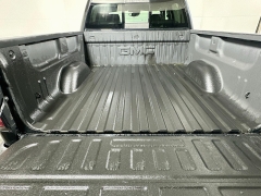 Used 2018  GMC Sierra 1500 4WD Crew Cab SLT at Dutro Auto near Zanesville&comma; OH