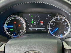 Used 2023  Toyota Highlander Hybrid XLE AWD at Graham Auto Mall near Mansfield, OH