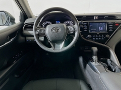 Used 2020  Toyota Camry 4d Sedan LE at Dutro Auto near Zanesville&comma; OH
