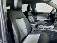 Used 2022  Ford Explorer XLT 4WD at Dutro Auto near Zanesville, OH