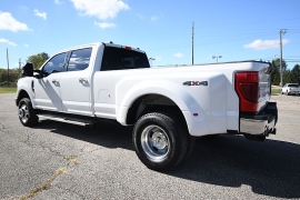 Used 2022  Ford Super Duty F-350 4WD LARIAT Crew Cab DRW 8' Box at Dutro Auto near Zanesville, OH