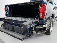 Used 2021  GMC Sierra 1500 4WD Crew Cab 147" SLT at Dutro Auto near Zanesville&comma; OH