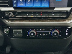 New 2026  Chevrolet Silverado 1500 4WD Crew Cab 147" LT w&sol;1LT at Graham Auto Mall near Mansfield&comma; OH