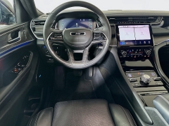 Used 2023  Jeep Grand Cherokee 4xe Overland 4x4 at Dutro Auto near Zanesville&comma; OH