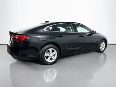 Used 2023  Chevrolet Malibu 4dr Sdn 1LT at Dutro Auto near Zanesville&comma; OH