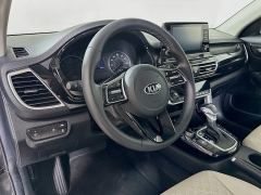 Used 2021  Kia Seltos 4d SUV AWD EX at Graham Auto Mall near Mansfield&comma; OH