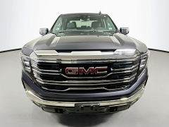 Used 2025  GMC Sierra 1500 4WD Crew Cab 147" SLT at Dutro Auto near Zanesville&comma; OH