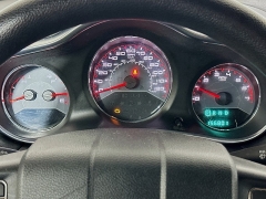 Used 2013  Dodge Avenger 4d Sedan SE V6 at Dutro Auto near Zanesville&comma; OH