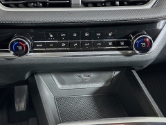 New 2026  Chevrolet Equinox FWD 4dr LT w&sol;1LT at Graham Auto Mall near Mansfield&comma; OH