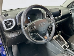 Used 2023  Hyundai Venue Limited IVT at Graham Auto Mall near Mansfield, OH