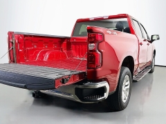 Used 2021  Chevrolet Silverado 1500 4WD Crew Cab 147" LT at Dutro Auto near Zanesville&comma; OH
