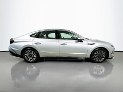 Used 2025  Hyundai Sonata Hybrid SEL FWD at Dutro Auto near Zanesville&comma; OH