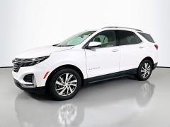 Used 2022  Chevrolet Equinox FWD 4dr Premier at Dutro Auto near Zanesville, OH