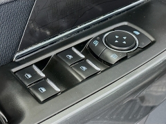 Used 2022  Ford F-150 4WD XLT SuperCrew 5&period;5' Box at Dutro Auto near Zanesville&comma; OH