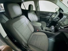 Used 2023  Chevrolet Equinox FWD 4dr LT w/1LT at Graham Auto Mall near Mansfield, OH