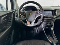 Used 2019  Chevrolet Trax 4d SUV AWD LT at Dutro Auto near Zanesville&comma; OH