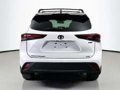 Used 2025  Toyota Highlander Hybrid XLE Nightshade AWD at Dutro Auto near Zanesville&comma; OH