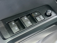 Used 2023  Toyota Tacoma 4WD SR Double Cab 5ft Bed V6 AT at Dutro Auto near Zanesville&comma; OH