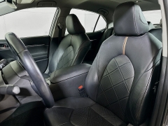 Used 2019  Toyota Camry 4d Sedan XLE at Graham Auto Mall near Mansfield&comma; OH