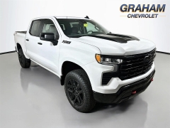 New 2026  Chevrolet Silverado 1500 4WD Crew Cab 147" LT Trail Boss at Dutro Auto near Zanesville&comma; OH