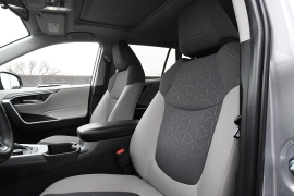 Used 2025  Toyota RAV4 Hybrid XLE AWD at Dutro Auto near Zanesville&comma; OH