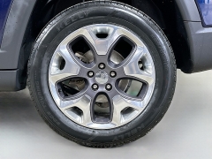 Used 2020  Jeep Compass 4d SUV 4WD Limited at Graham Auto Mall near Mansfield&comma; OH