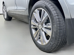 Used 2024  Cadillac XT5 AWD 4dr Premium Luxury at Dutro Auto near Zanesville&comma; OH