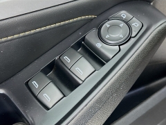 Used 2021  Chevrolet Traverse AWD 4dr LS w&sol;1LS at Dutro Auto near Zanesville&comma; OH