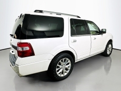Used 2017  Ford Expedition 4d SUV 4WD Limited at Graham Auto Mall near Mansfield&comma; OH