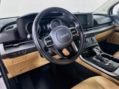 Used 2023  Kia Carnival LX Seat Package FWD at Dutro Auto near Zanesville&comma; OH